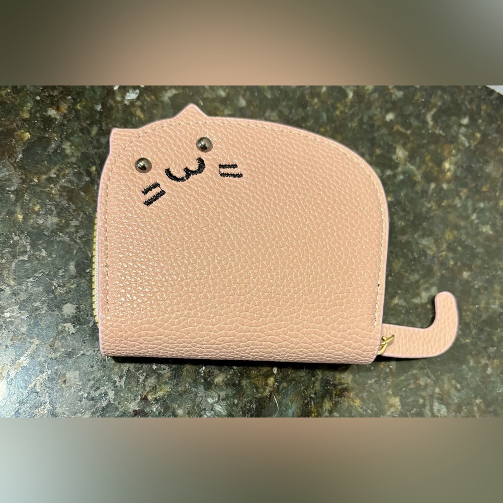 ❤️Cat Zip Around Money/Card Holder❤️ NEW